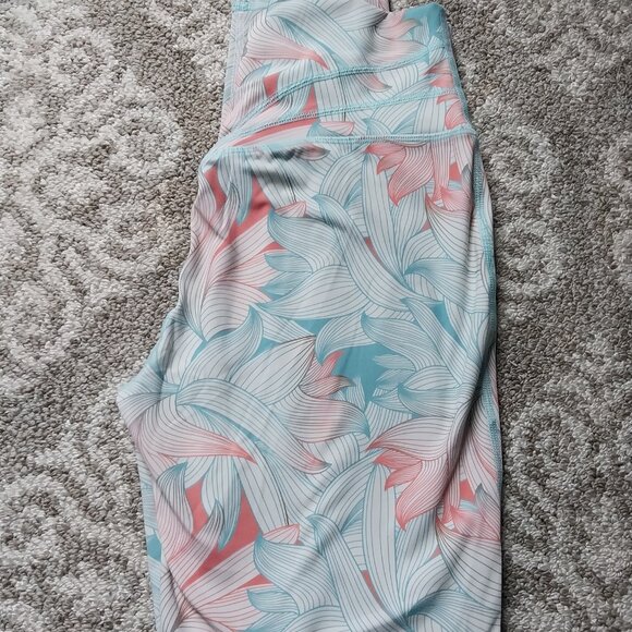 Buffbunny leggings size medium - Picture 4 of 4